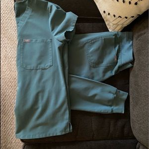 Hydro green Figs Set